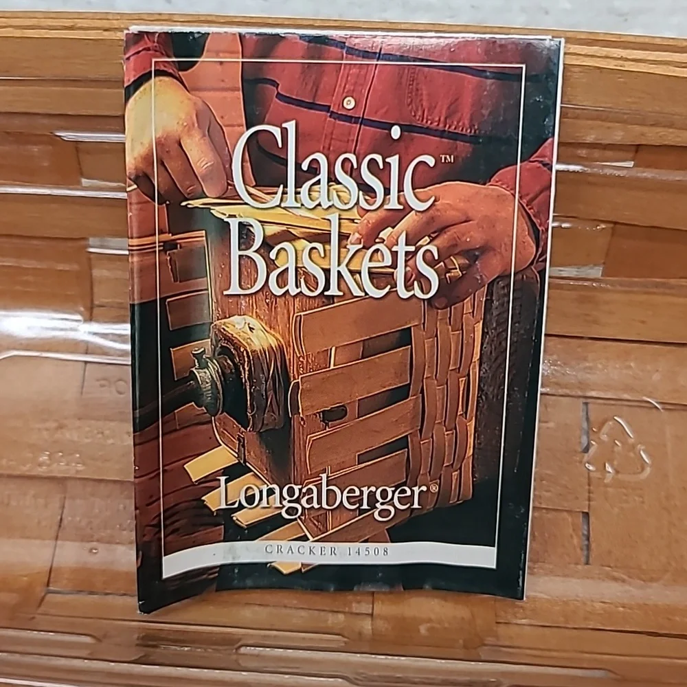 Longaberger Handmade Woven Vintage 1999 Classic Cracker Basket 14508 with Insert